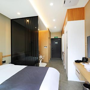Superior Single Room No